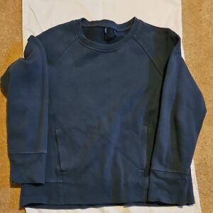 Size 8 Crew Neck